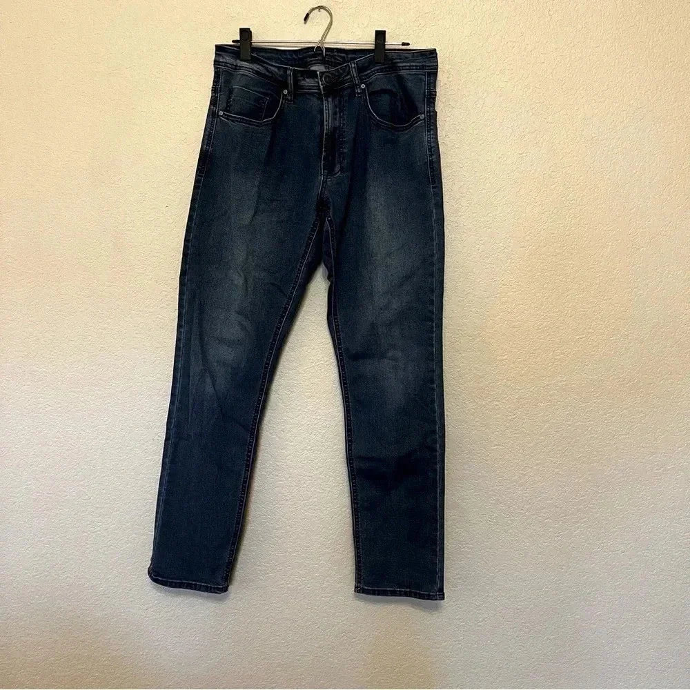 Buffalo David Bitton straight leg men's jeans size 34 X 32 in EUC RN149651